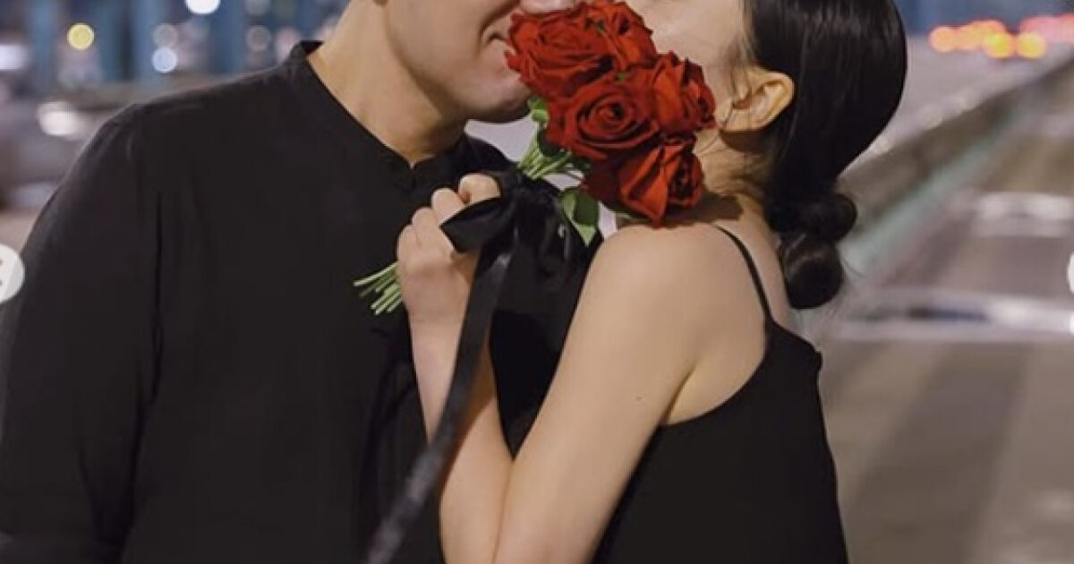 Reality Dating Show Star Confirms Breakup With Cast Member From A Different Season