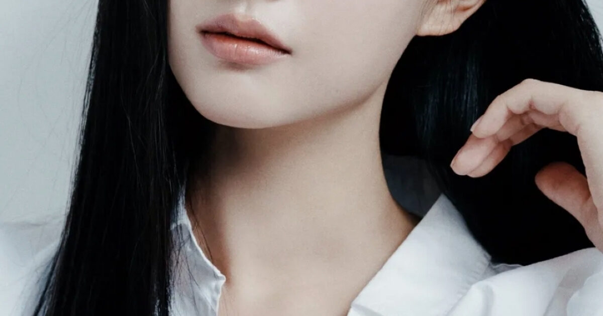 Korean Actress Kim Ji Won Surprises Fans With Her Low-Key Subway Commutes - News Directory 3