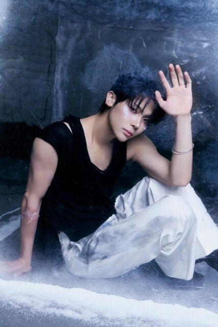 "Proof" Of HYBE Idol's Alleged Relationship Met With Heavy Skepticism