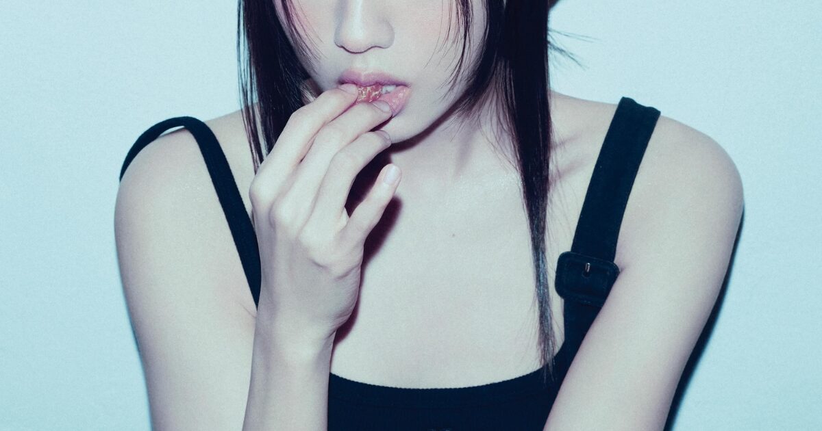 Top Actress Sparks Heated Debate For Asking Director To “Adore” Her On Set插图