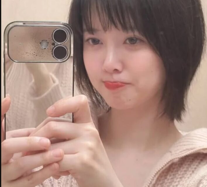 Gallery - Popular Actress Suddenly Posts Photo Of A Razor, Sparks Massive Response - Koreaboo