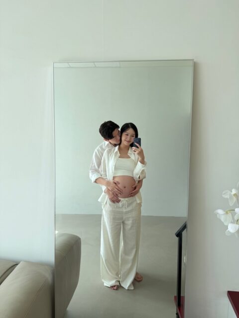 Gallery - Former K-Pop Idol Shows Off Gorgeous Baby Bump - Koreaboo - image 4
