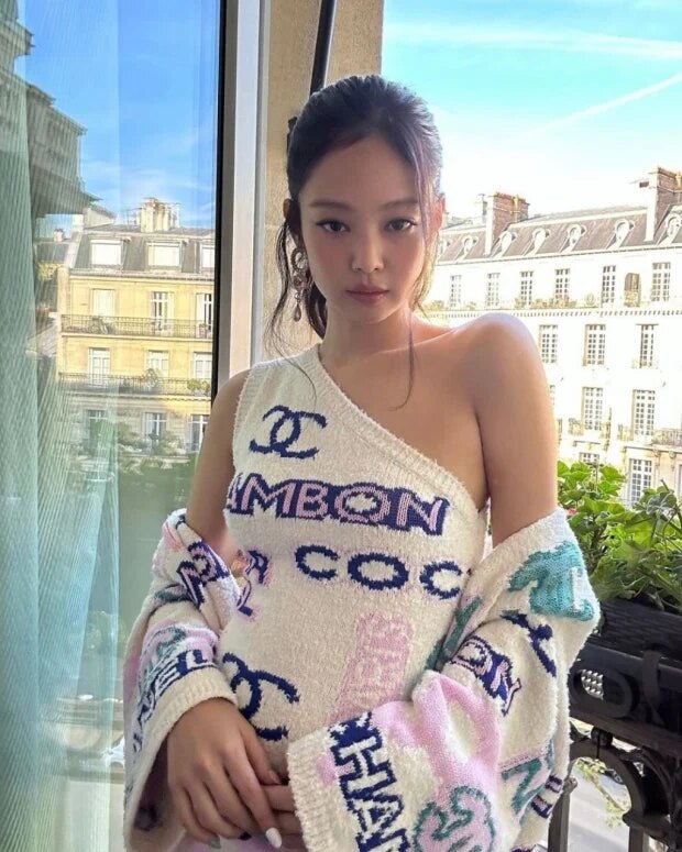 Gallery - BLACKPINK’s Jennie Allegedly Receives “Better” Treatment Compared To Another Female Idol - Koreaboo - image 3
